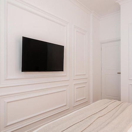 Elegant Apartment A Breath Away From The Acropolis Ateny Zewnętrze zdjęcie